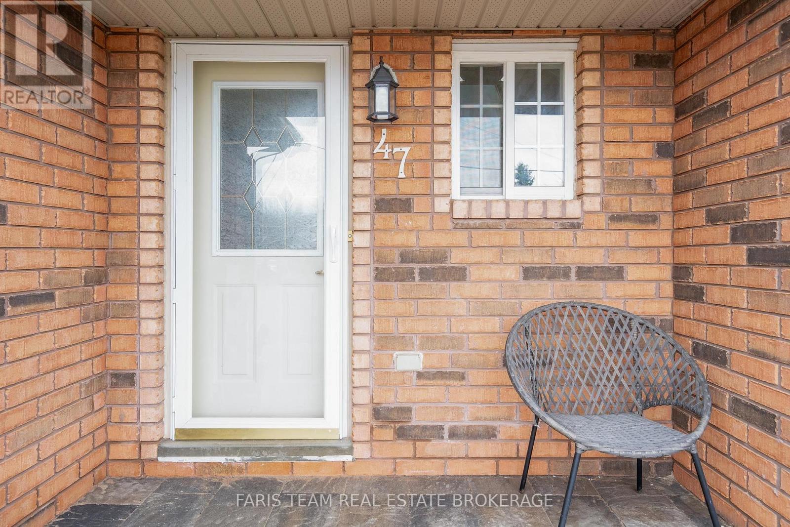 47 Bibby Court, Barrie, ON - Outdoor With Deck Patio Veranda With Exterior