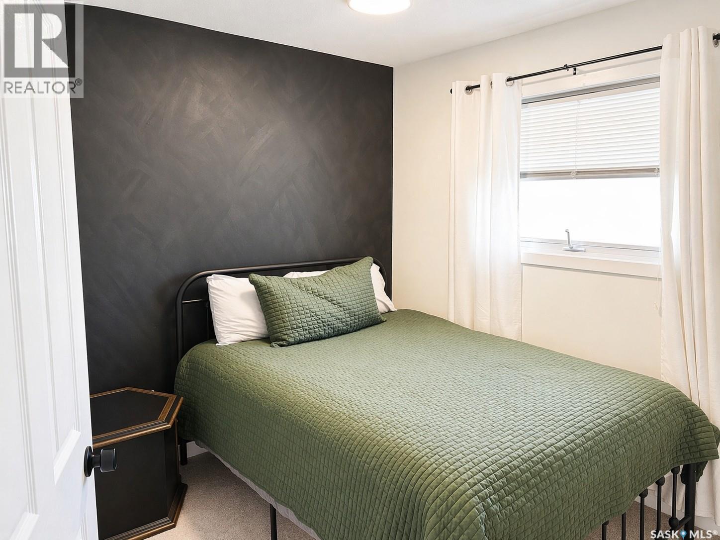 104 Parkview Place, Shellbrook, SK - Indoor Photo Showing Bedroom