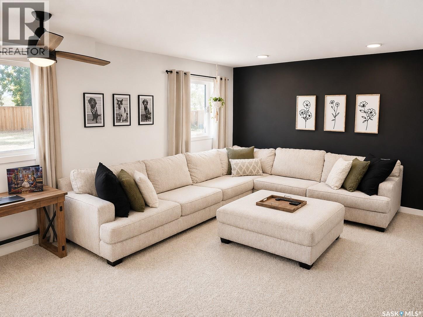 104 Parkview Place, Shellbrook, SK - Indoor Photo Showing Living Room