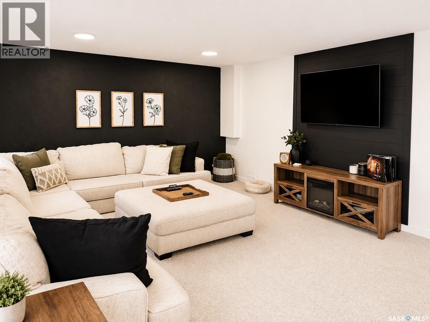 104 Parkview Place, Shellbrook, SK - Indoor Photo Showing Living Room