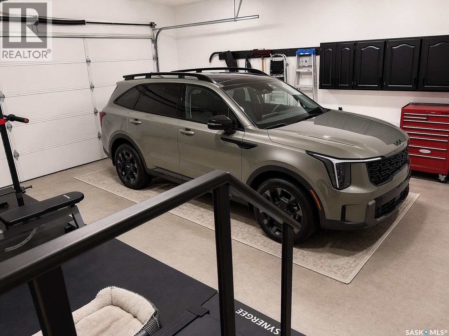 104 Parkview Place, Shellbrook, SK - Indoor Photo Showing Garage