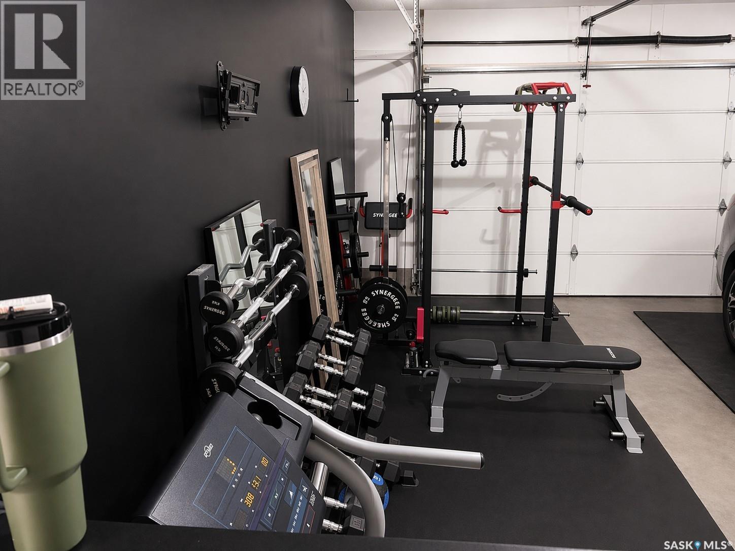 104 Parkview Place, Shellbrook, SK - Indoor Photo Showing Garage