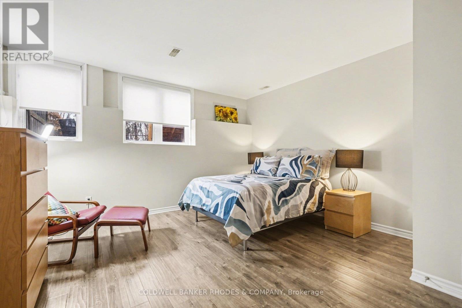 60 Mayflower Private, Ottawa, ON - Indoor Photo Showing Bedroom