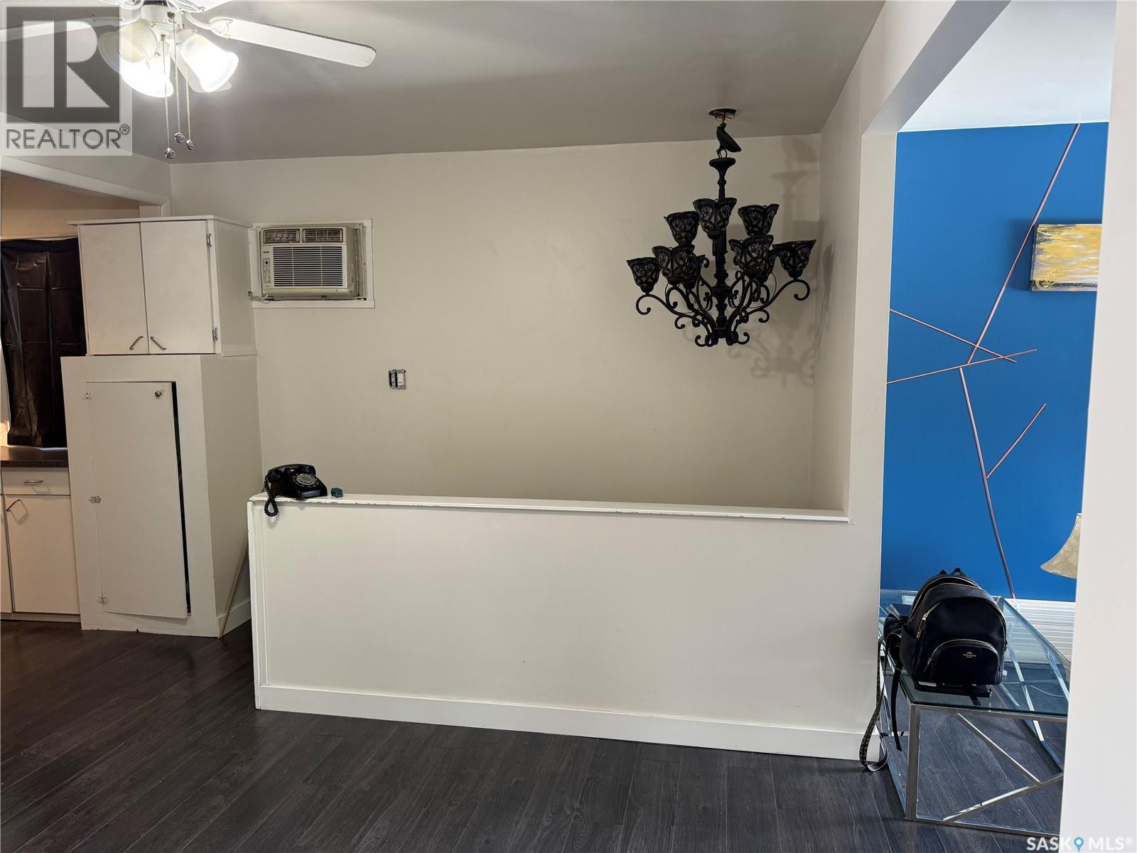 71 22Nd Street E, Prince Albert, SK - Indoor
