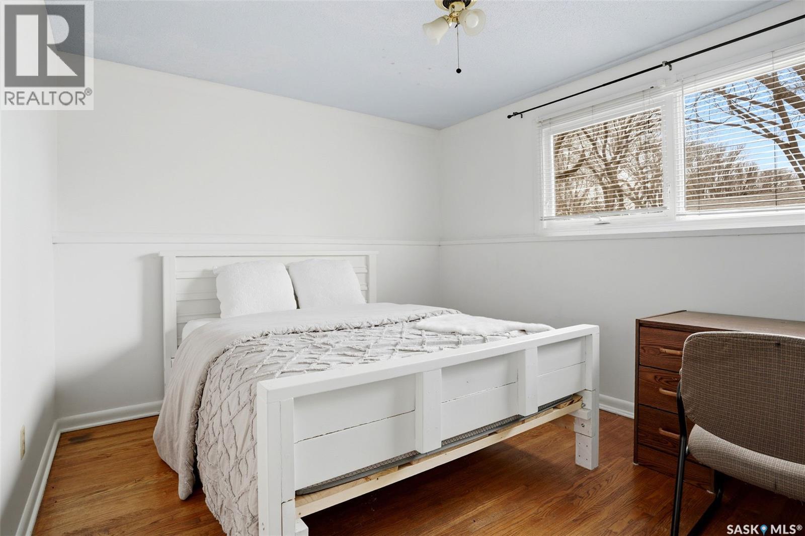25 Knowles Crescent, Regina, SK - Indoor Photo Showing Bedroom
