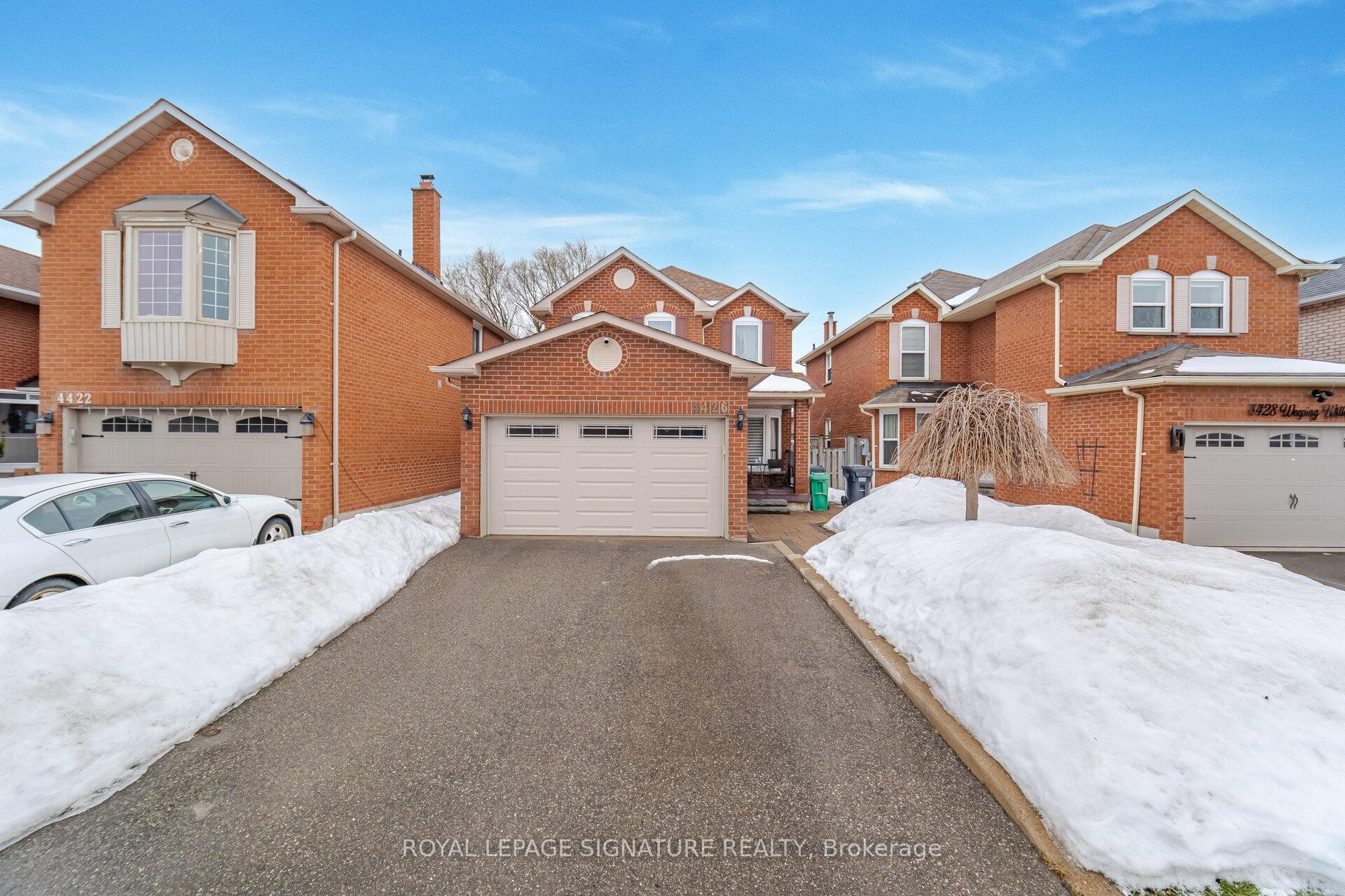 4426 Weeping Willow Drive, Mississauga, ON - Outdoor With Facade