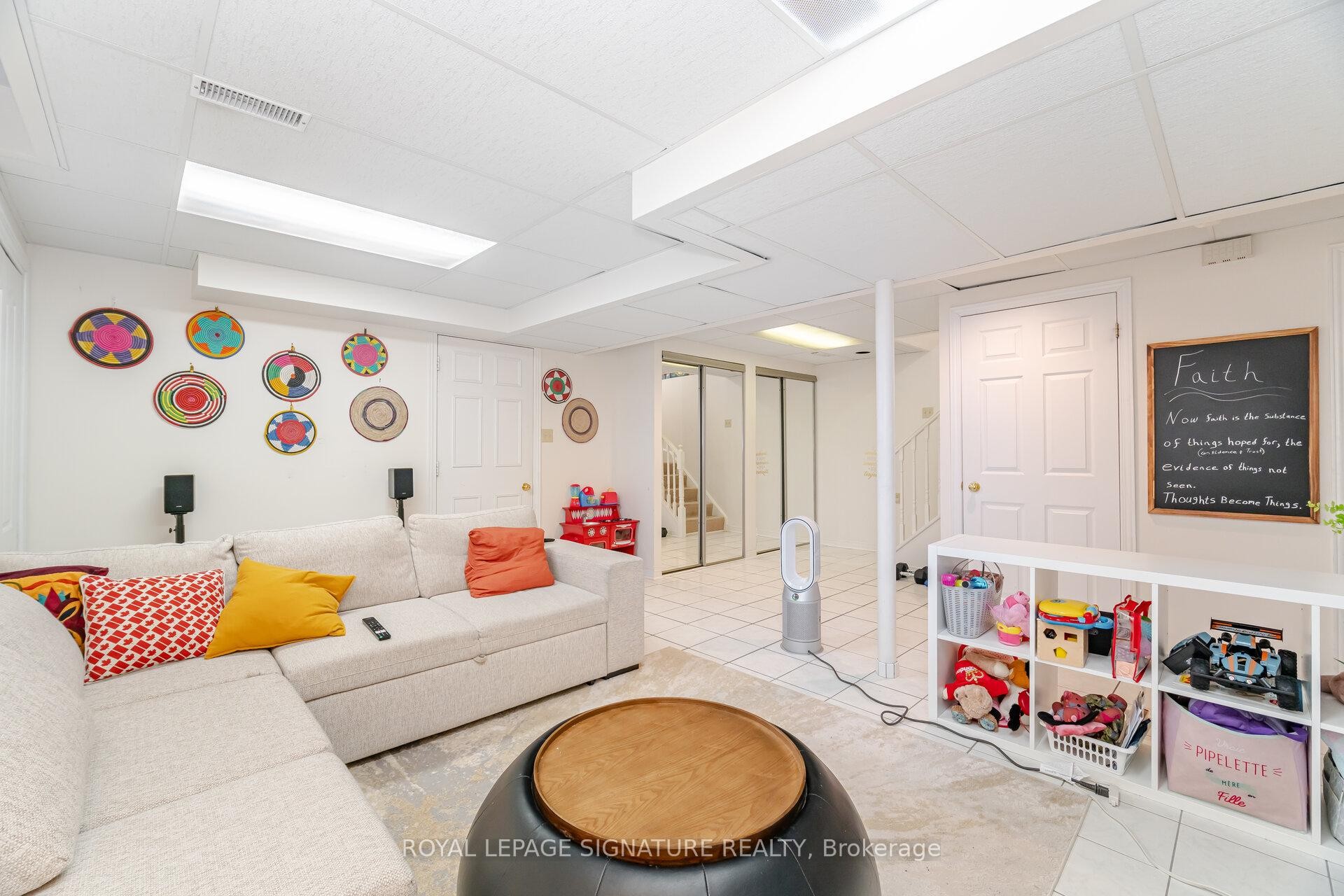 4426 Weeping Willow Drive, Mississauga, ON - Indoor