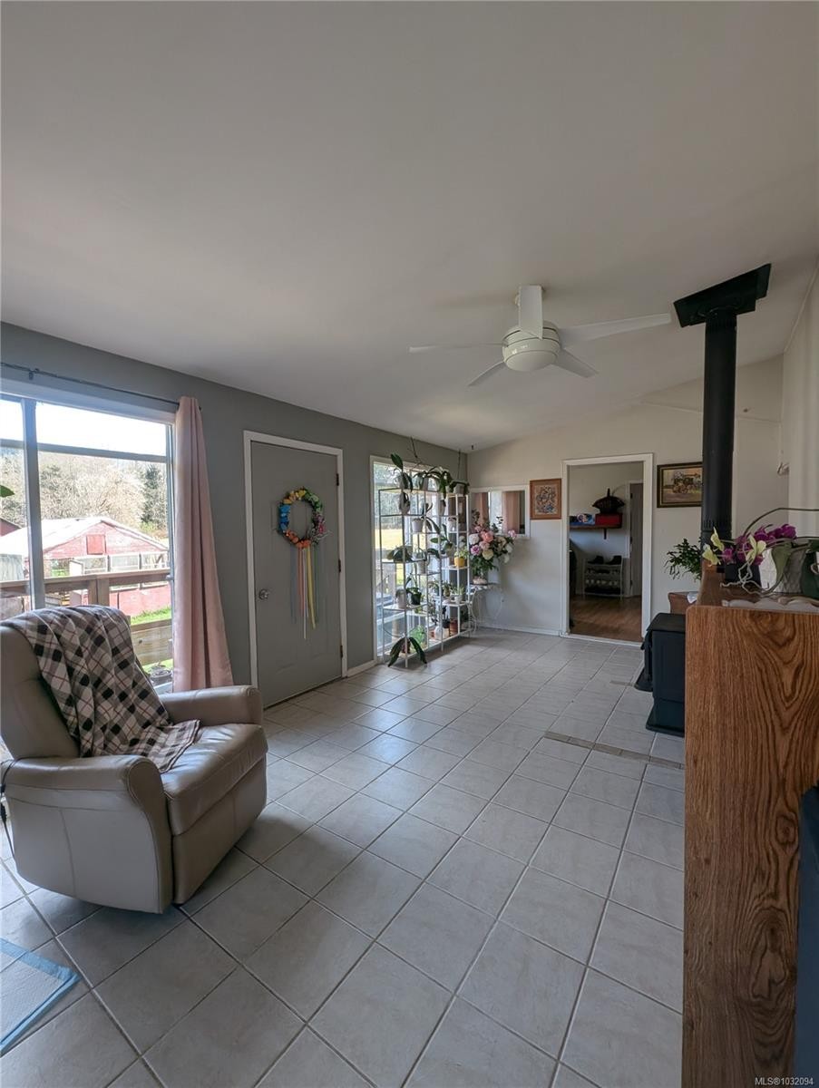 1430 Phye Pl, Sayward, BC