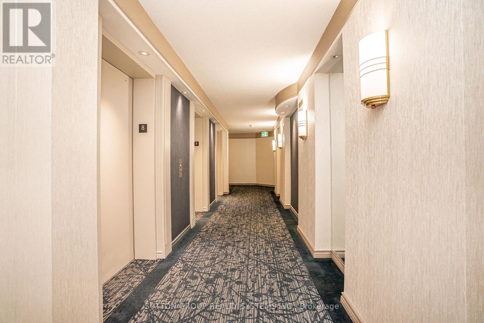 #802 - 20 Cherrytree Drive, Brampton, ON - Indoor Photo Showing Other Room