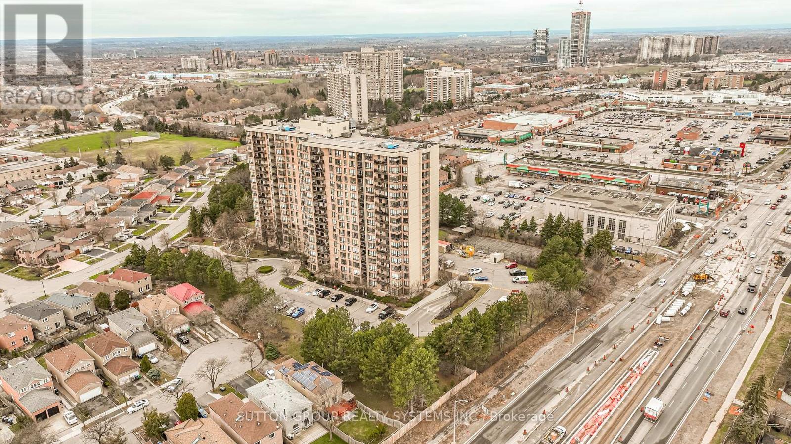 #802 - 20 Cherrytree Drive, Brampton, ON - Outdoor With View