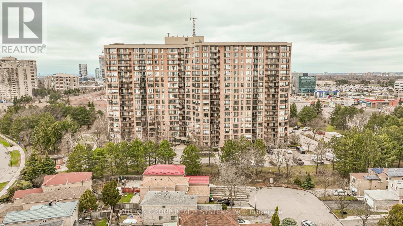 #802 - 20 Cherrytree Drive, Brampton, ON - Outdoor