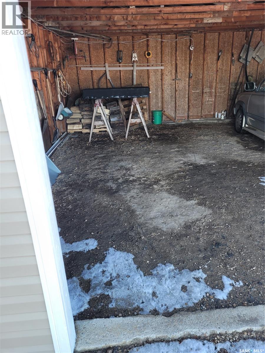 Gonsch Acreage, Longlaketon Rm No. 219, SK - Indoor