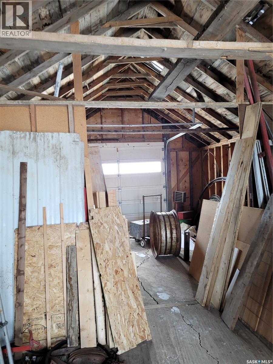 Gonsch Acreage, Longlaketon Rm No. 219, SK - Indoor