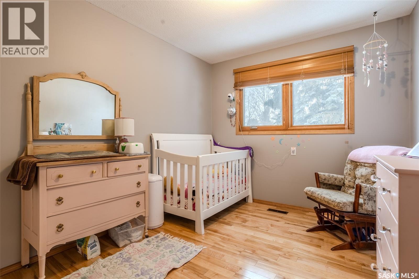 60 Clark Crescent, Saskatoon, SK - Indoor Photo Showing Bedroom