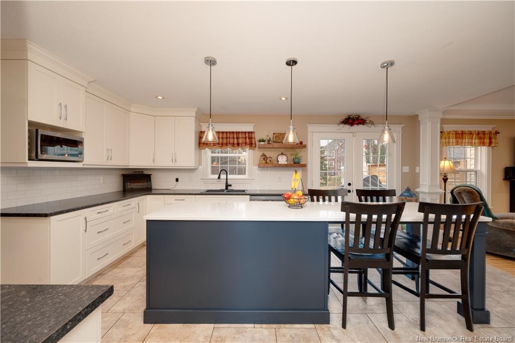 12 Highgate Crt, Riverview, NB