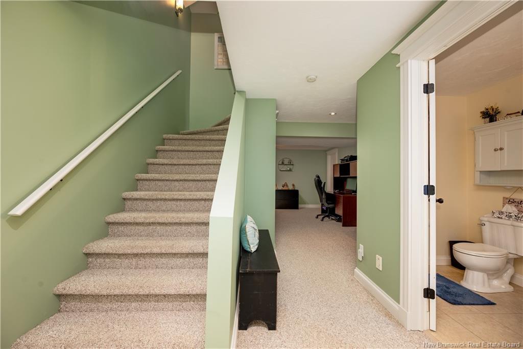 12 Highgate Crt, Riverview, NB