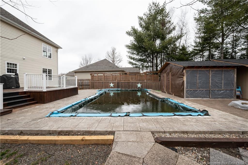 12 Highgate Crt, Riverview, NB