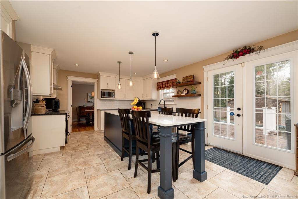 12 Highgate Crt, Riverview, NB