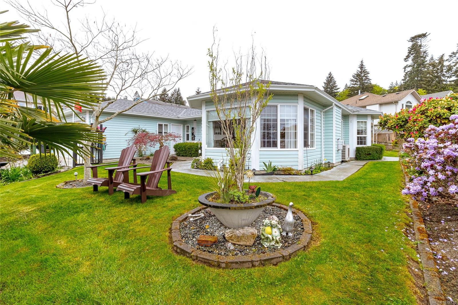 8008 Glenhurst Dr North, Crofton, BC