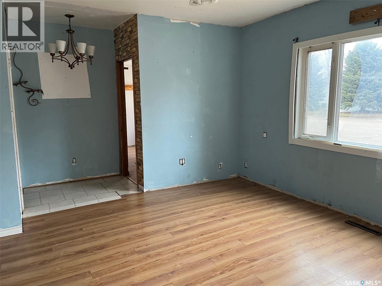 138 1St Avenue E, Montmartre, SK - Indoor Photo Showing Other Room