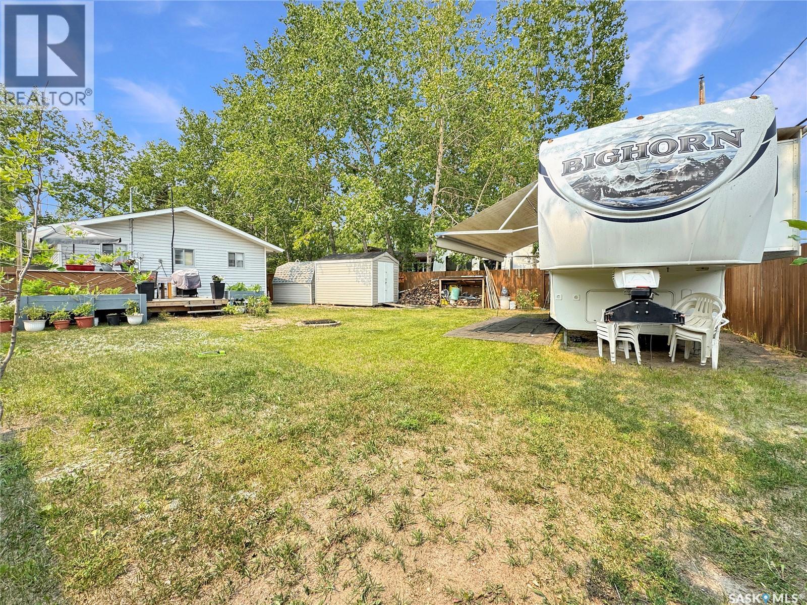 9132 Donald Crescent, Cochin, SK - Outdoor