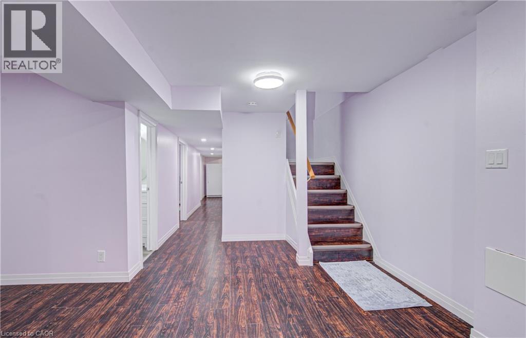 141 Mooregate Crescent, Kitchener, ON - Indoor Photo Showing Other Room