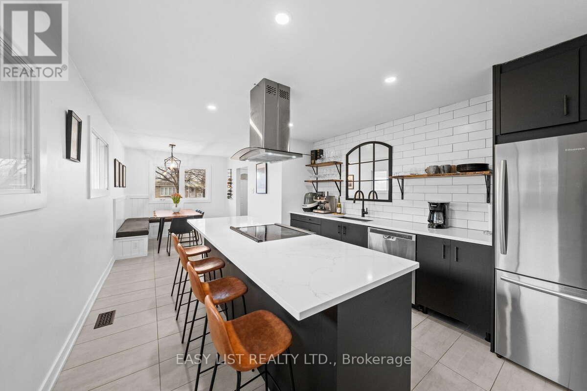 756 Dickens Avenue, Ottawa, ON - Indoor Photo Showing Kitchen With Upgraded Kitchen