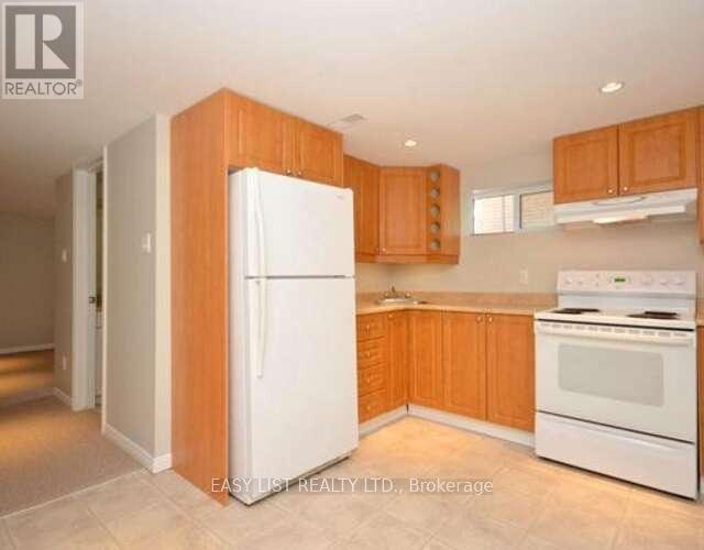 756 Dickens Avenue, Ottawa, ON - Indoor Photo Showing Kitchen