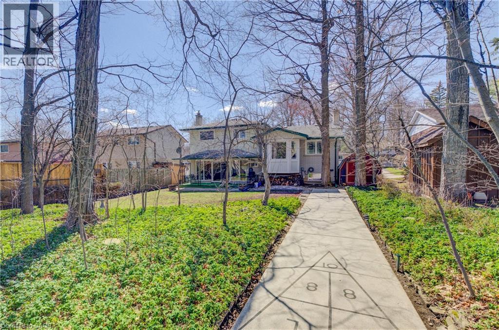 564 Glen Manor Boulevard, Waterloo, ON - Outdoor