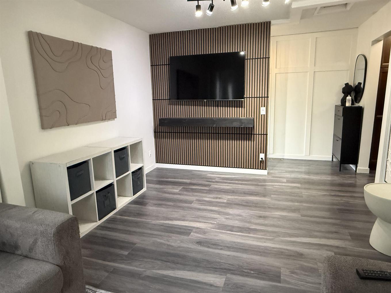 2031 Murphy Ave, Thunder Bay, ON - Indoor Photo Showing Other Room