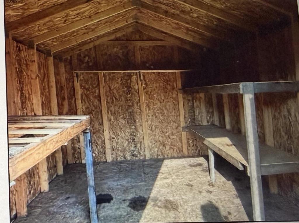 2031 Murphy Ave, Thunder Bay, ON - Indoor Photo Showing Other Room