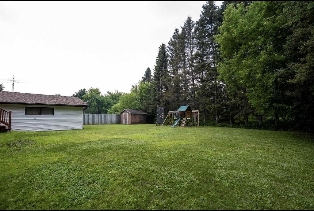 2031 Murphy Ave, Thunder Bay, ON - Outdoor