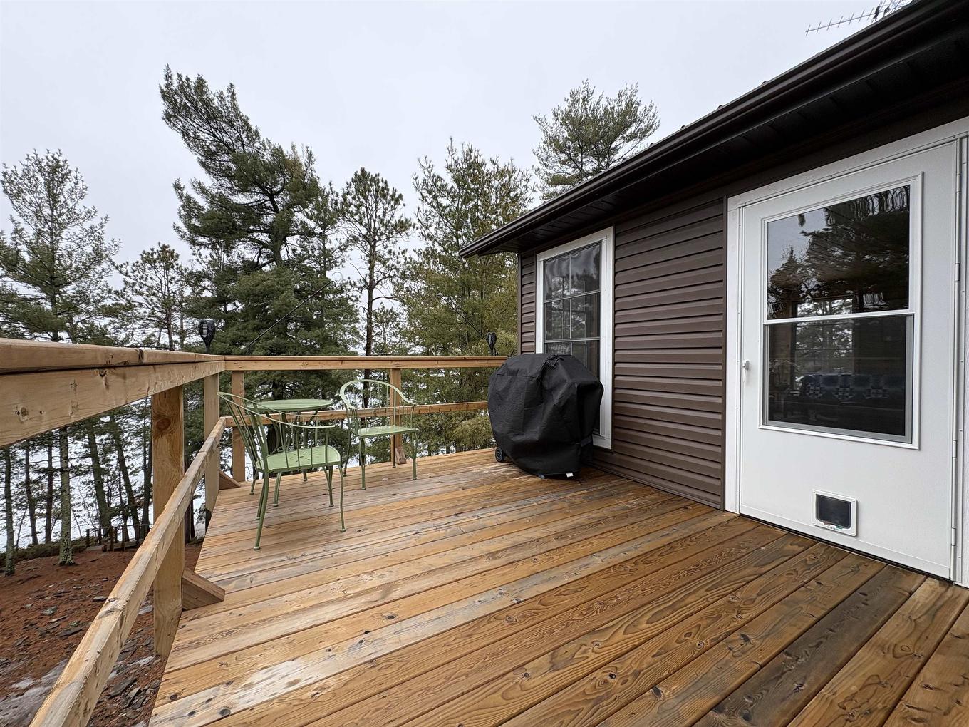 283 Japada Trail, Bears Pass (Rainy Lake - Fort Frances), ON - Outdoor With Deck Patio Veranda With Exterior