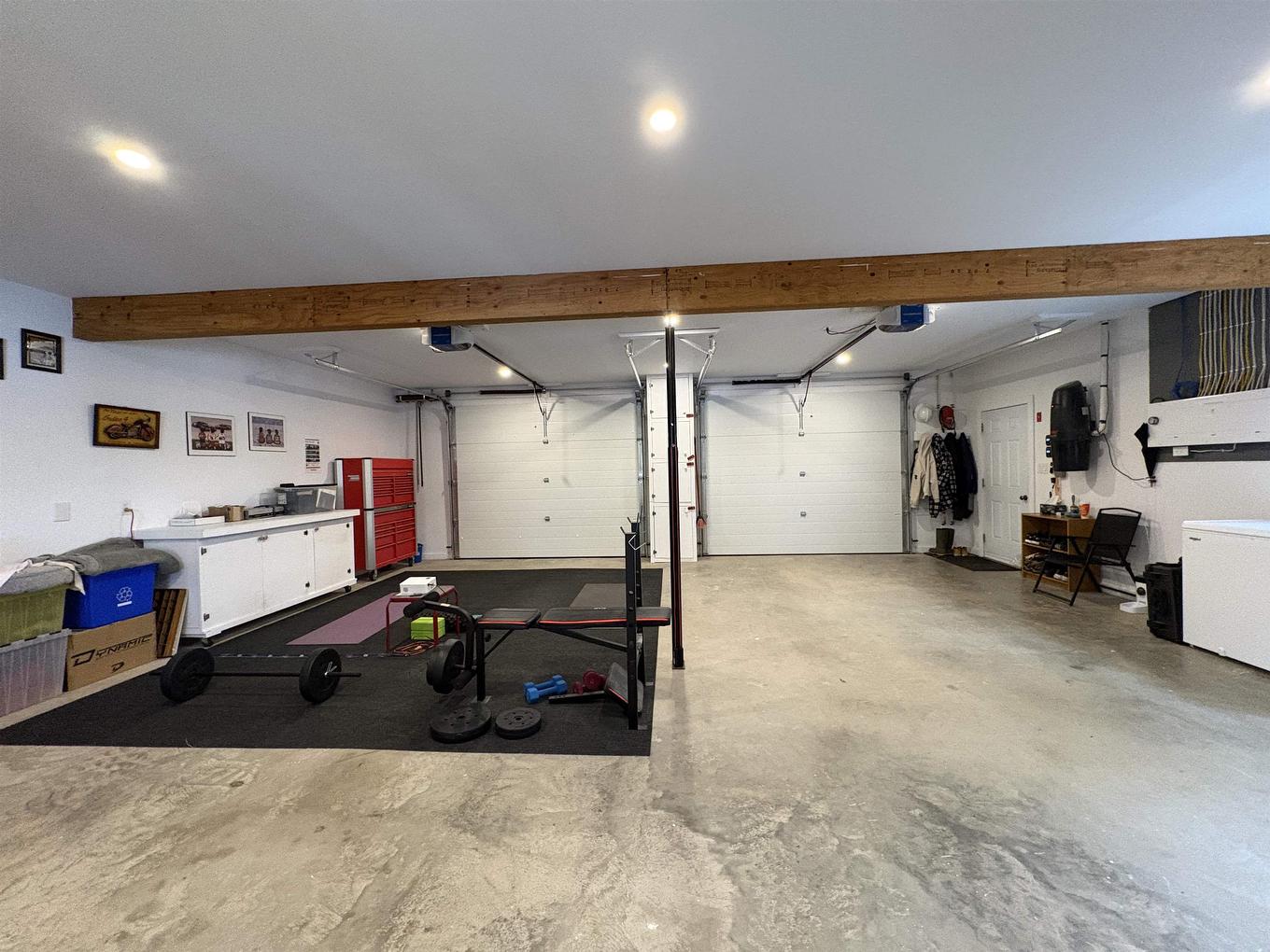 283 Japada Trail, Bears Pass (Rainy Lake - Fort Frances), ON - Indoor Photo Showing Garage