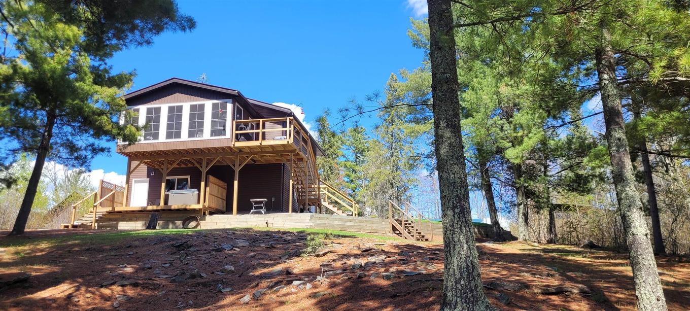 283 Japada Trail, Bears Pass (Rainy Lake - Fort Frances), ON - Outdoor With Deck Patio Veranda