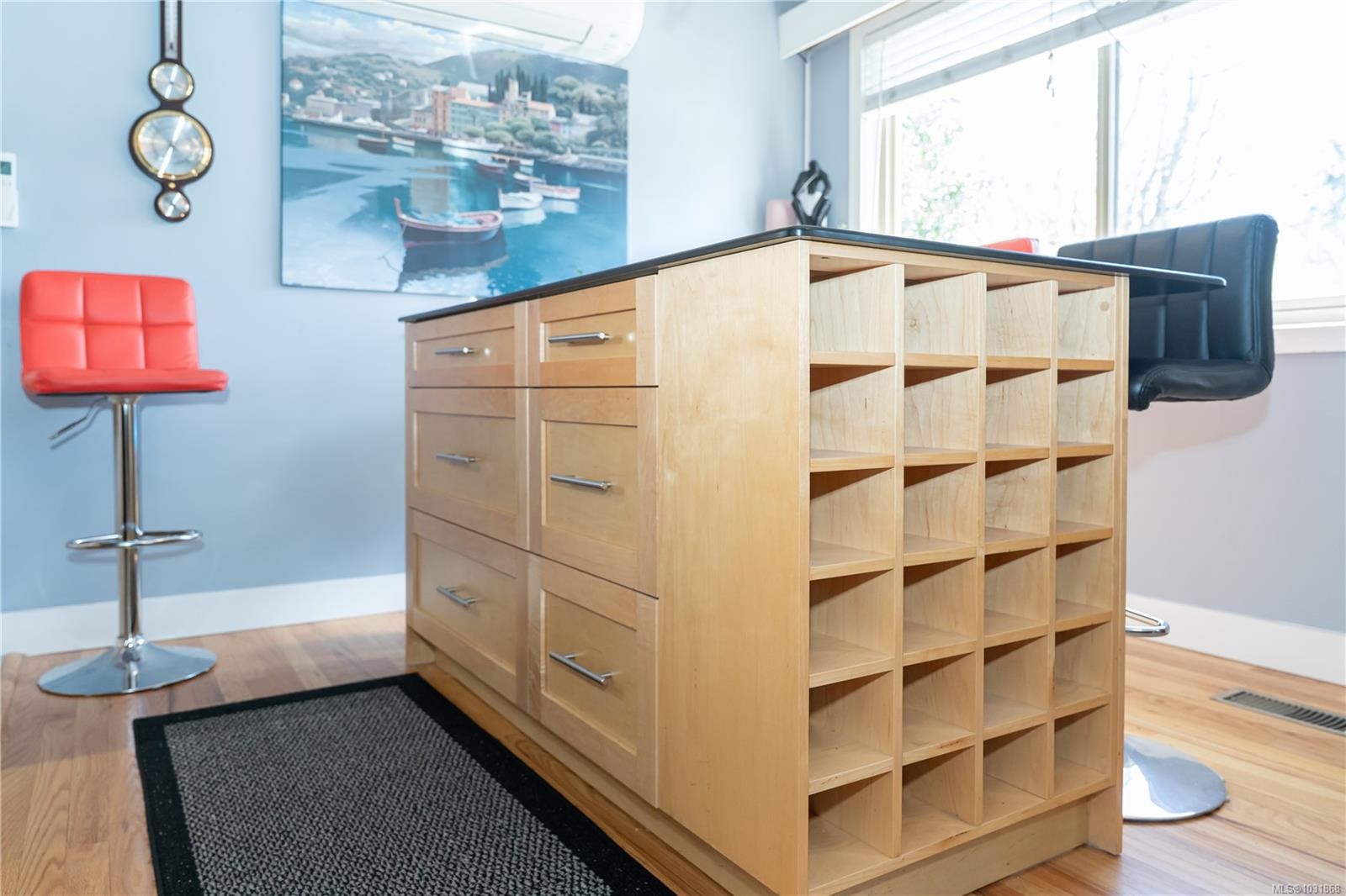 1804 Richardson St, Victoria, BC - Indoor Photo Showing Other Room