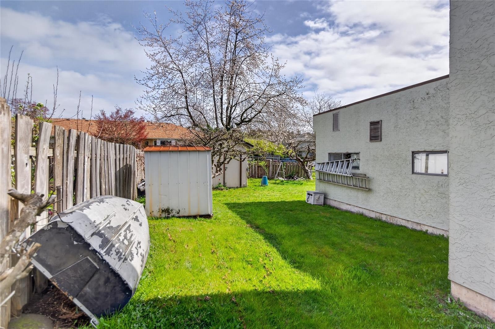 360 Back Rd, Courtenay, BC