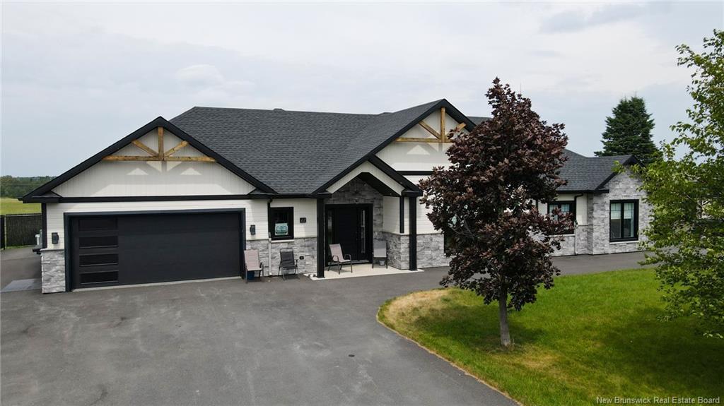 42 Chouinard St, Saint-Quentin, NB