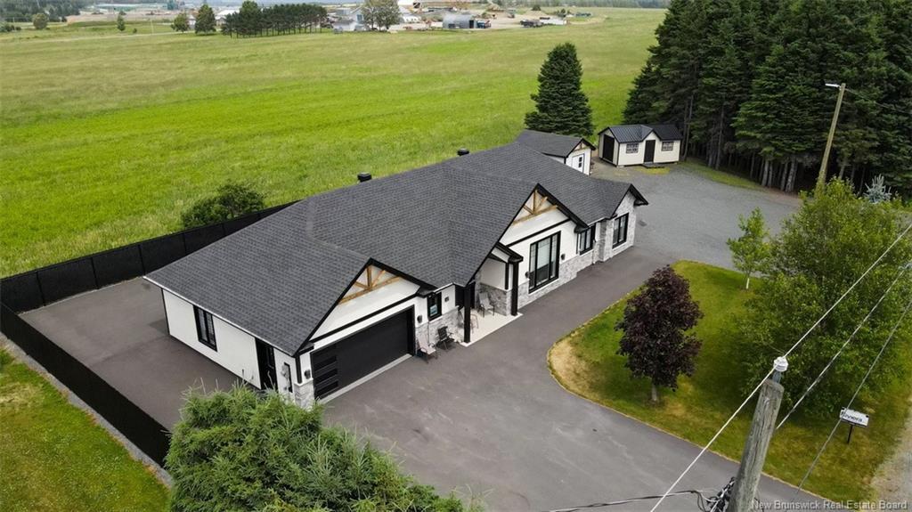 42 Chouinard St, Saint-Quentin, NB