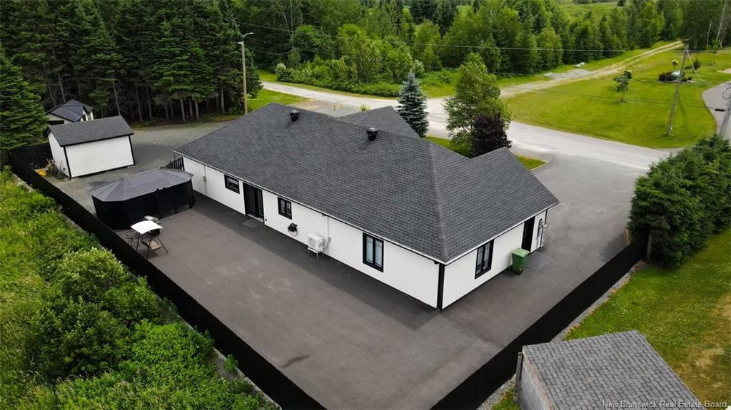 42 Chouinard St, Saint-Quentin, NB