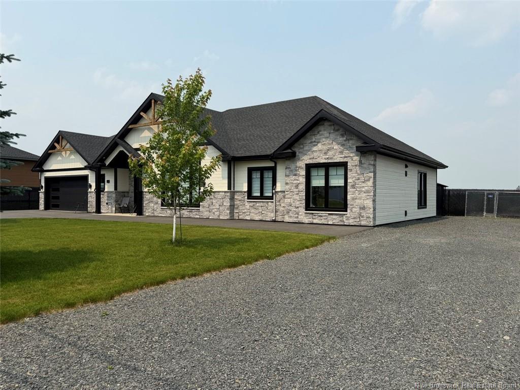 42 Chouinard St, Saint-Quentin, NB