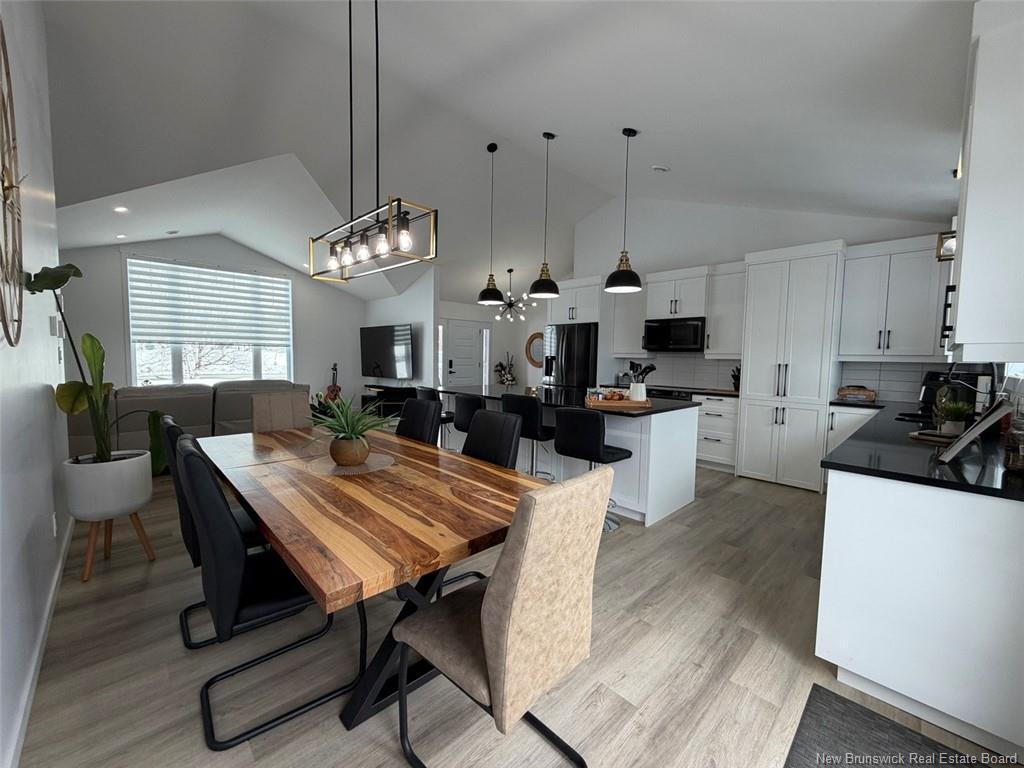 42 Chouinard St, Saint-Quentin, NB