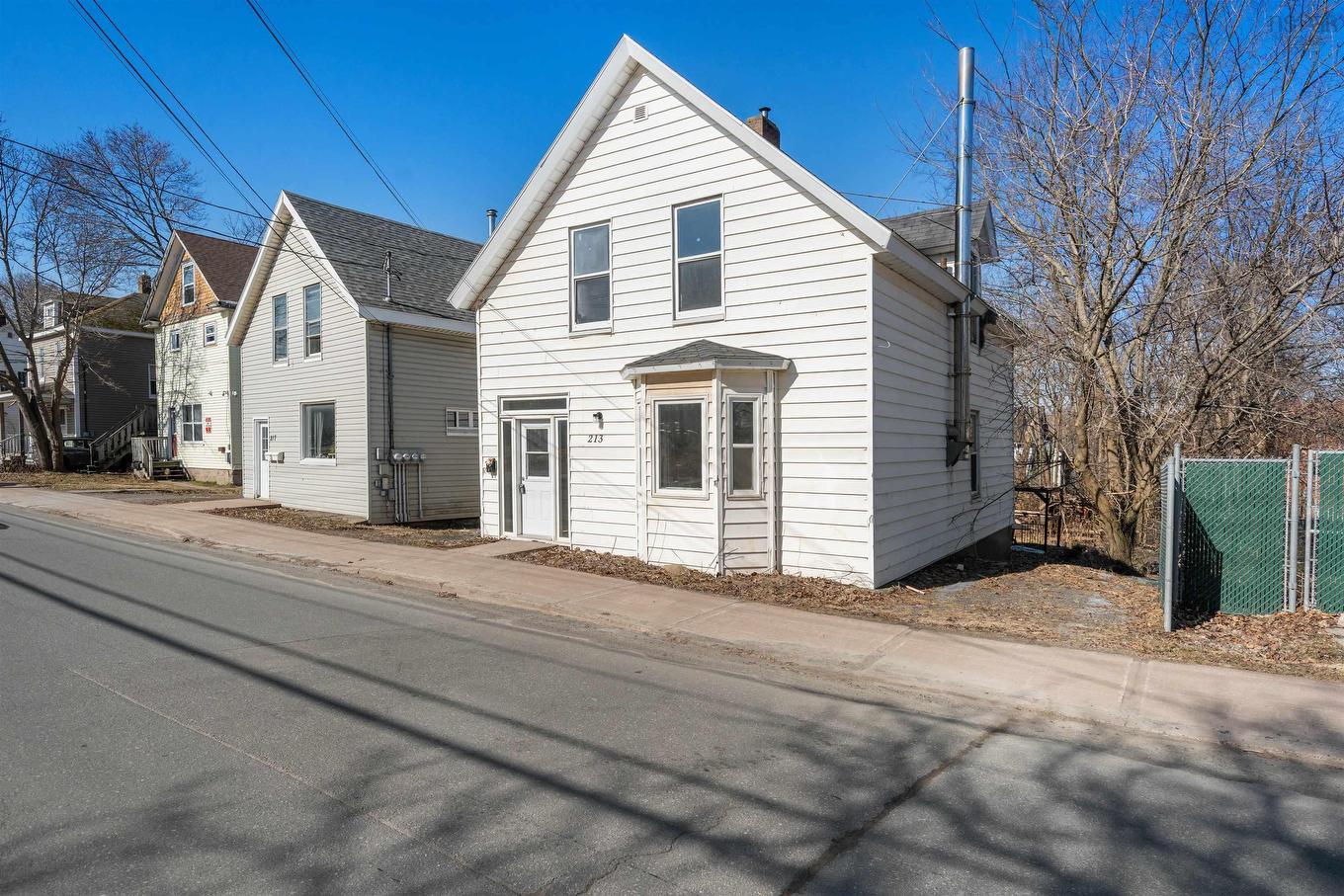 213 Temperance Street, New Glasgow, NS