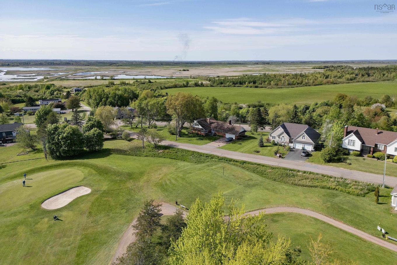 19 Biggs Drive, East Amherst, NS