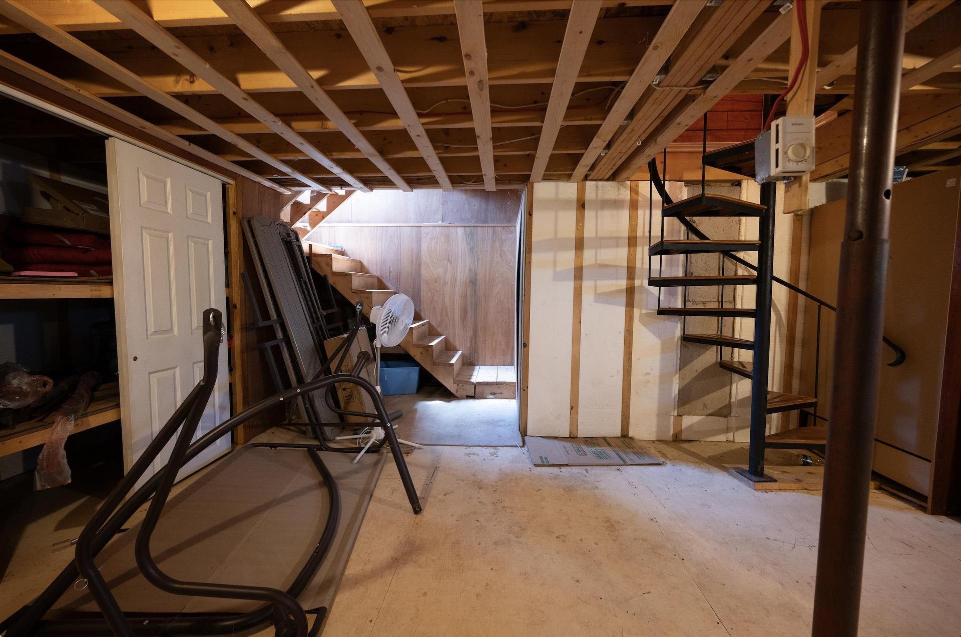 7 1120 Sand Point Road, Sand Point, NS