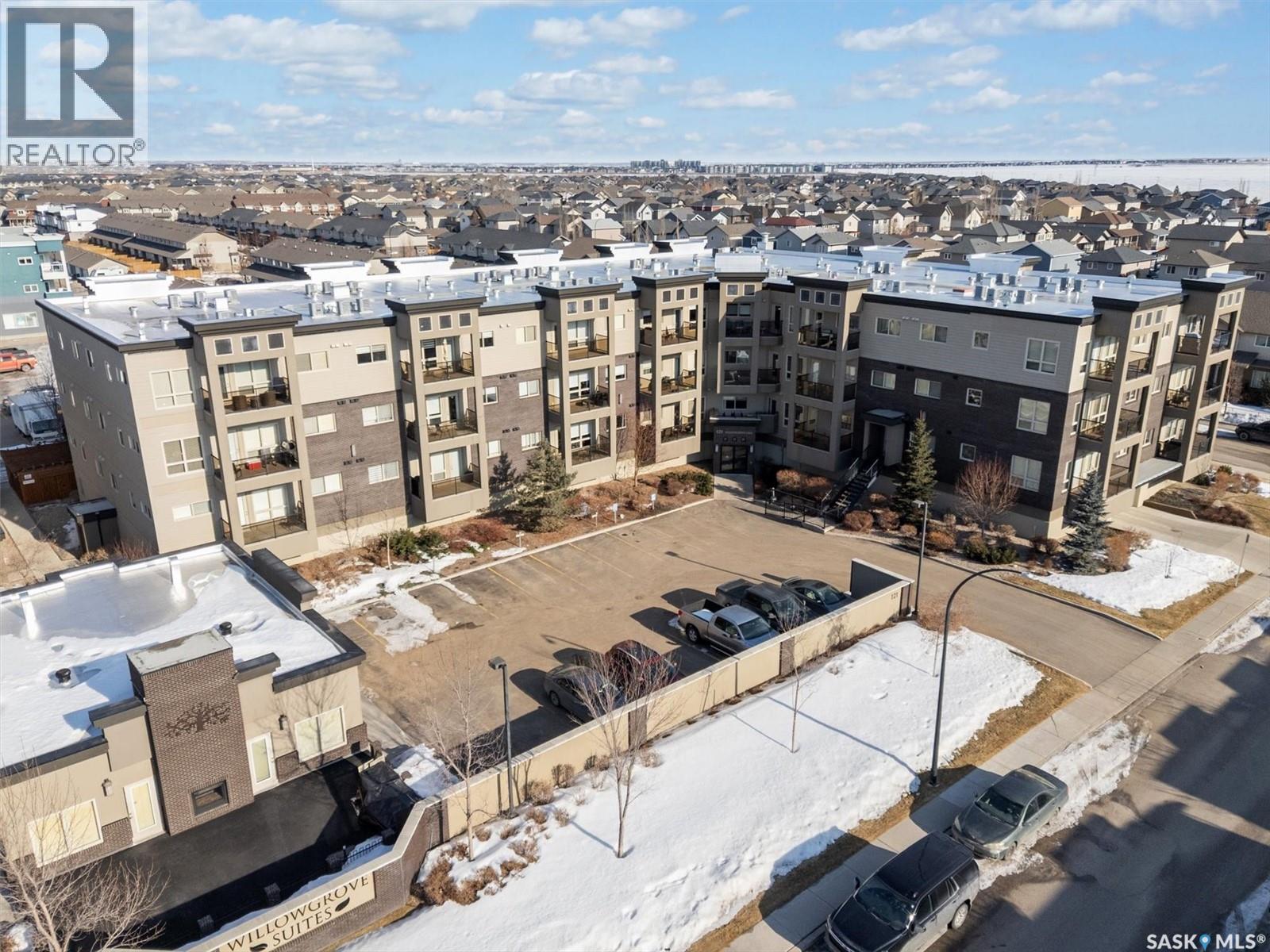 331 121 Willowgrove Crescent, Saskatoon, SK - Outdoor With View