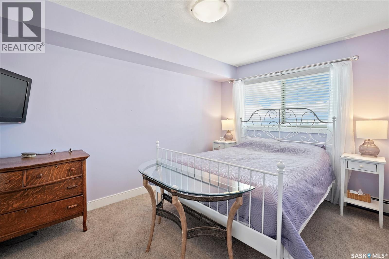 331 121 Willowgrove Crescent, Saskatoon, SK - Indoor Photo Showing Bedroom