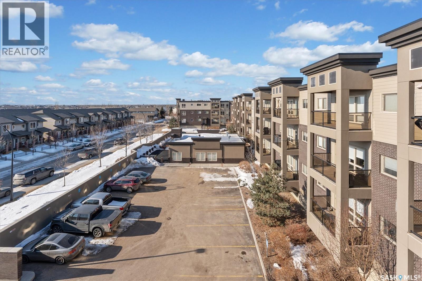 331 121 Willowgrove Crescent, Saskatoon, SK - Outdoor