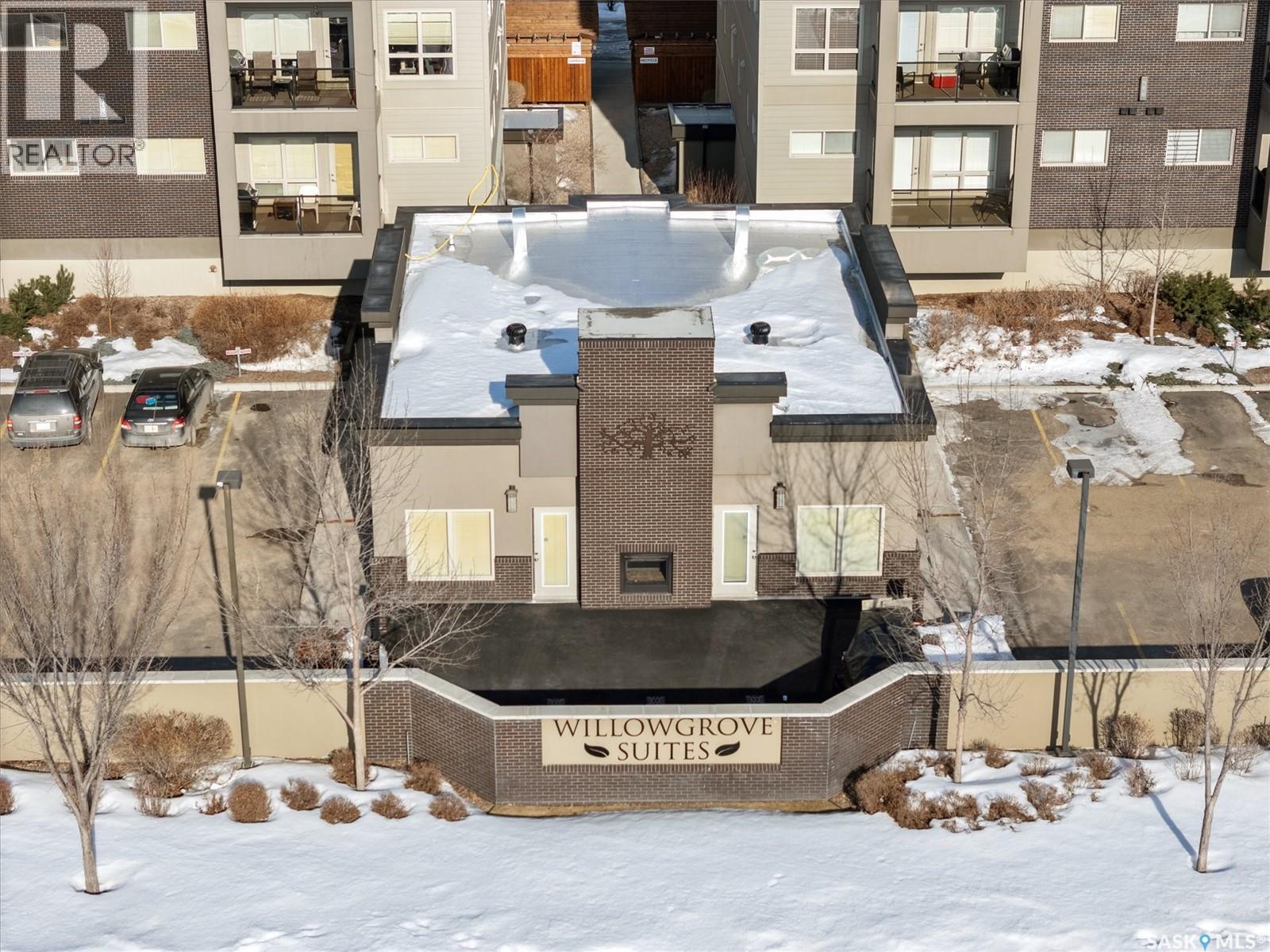 331 121 Willowgrove Crescent, Saskatoon, SK - Outdoor