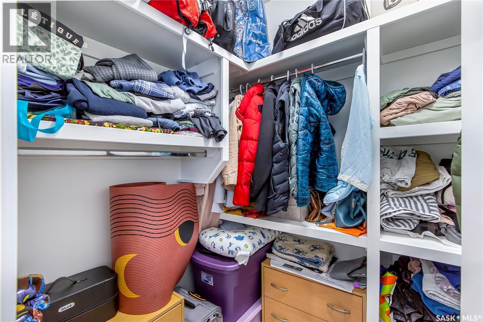 123 Mcarthur Lane, Saskatoon, SK - Indoor With Storage